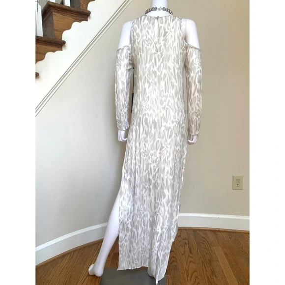 YFB pastel animal print cold shoulder maxi dress, NWT, S - Picture 4 of 11
